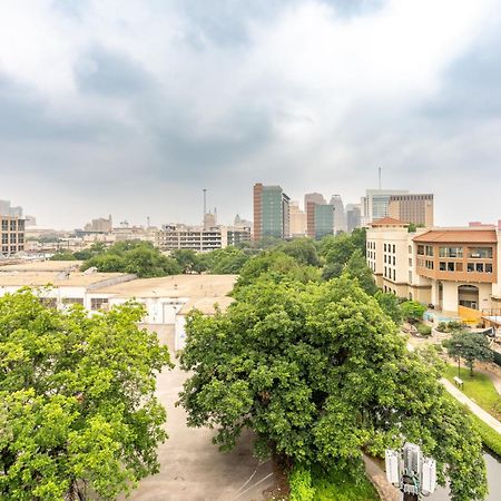 Riverwalk Penthouse Oasis W/Free Parking Gym Pool San Antonio Bagian luar foto